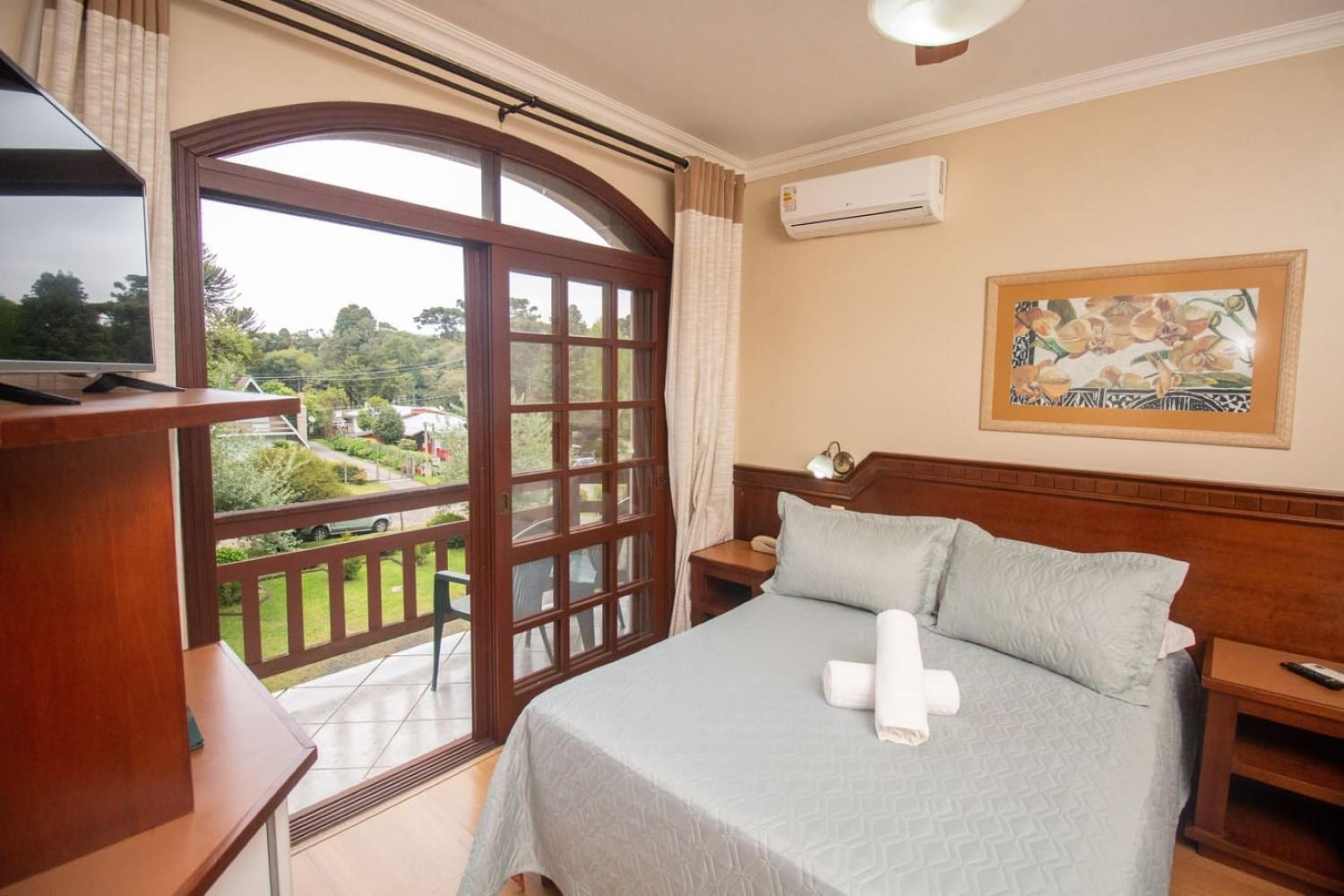 Hotel Pousada Do Bosque 卡内拉 外观 照片