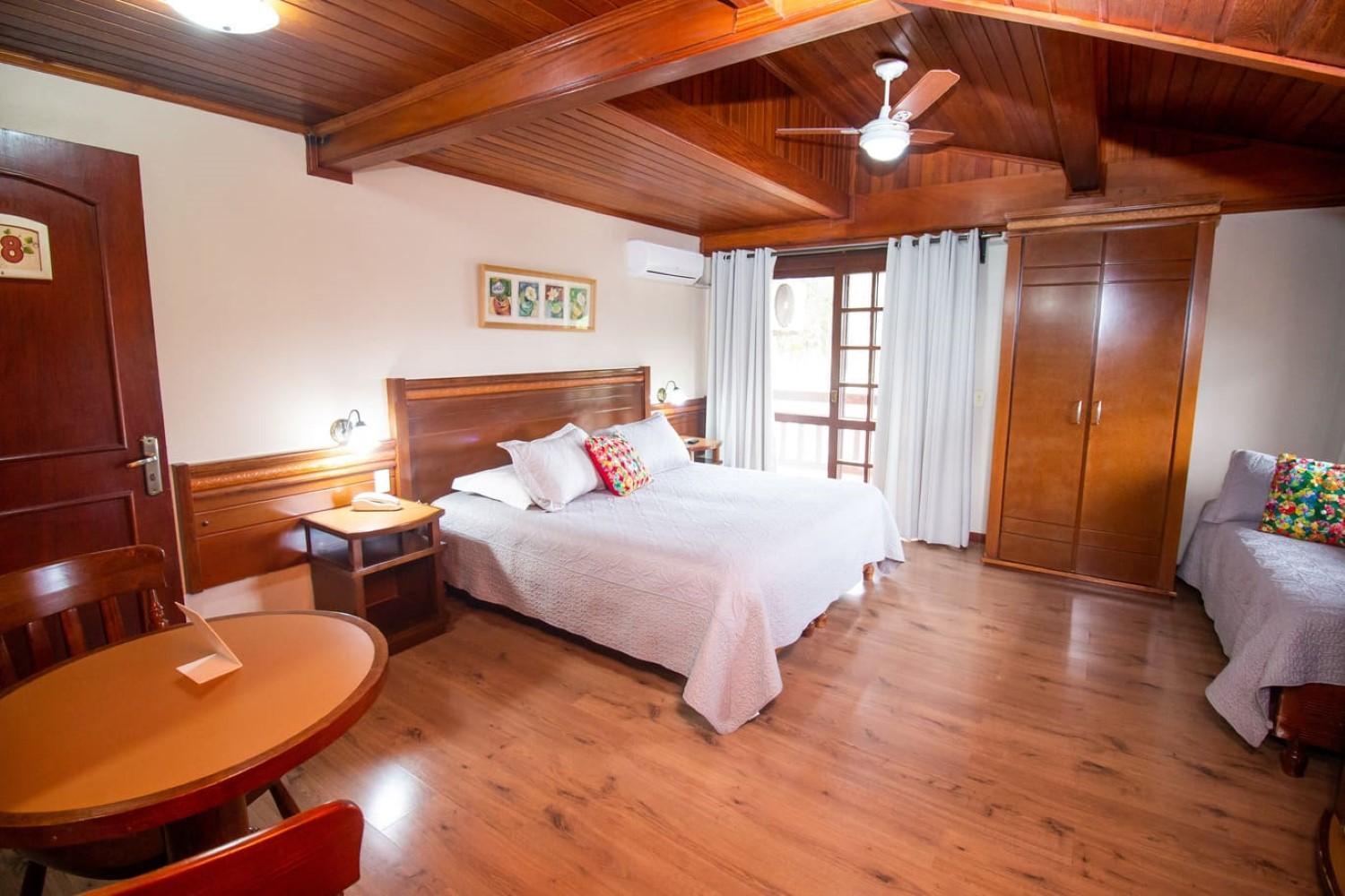 Hotel Pousada Do Bosque 卡内拉 外观 照片