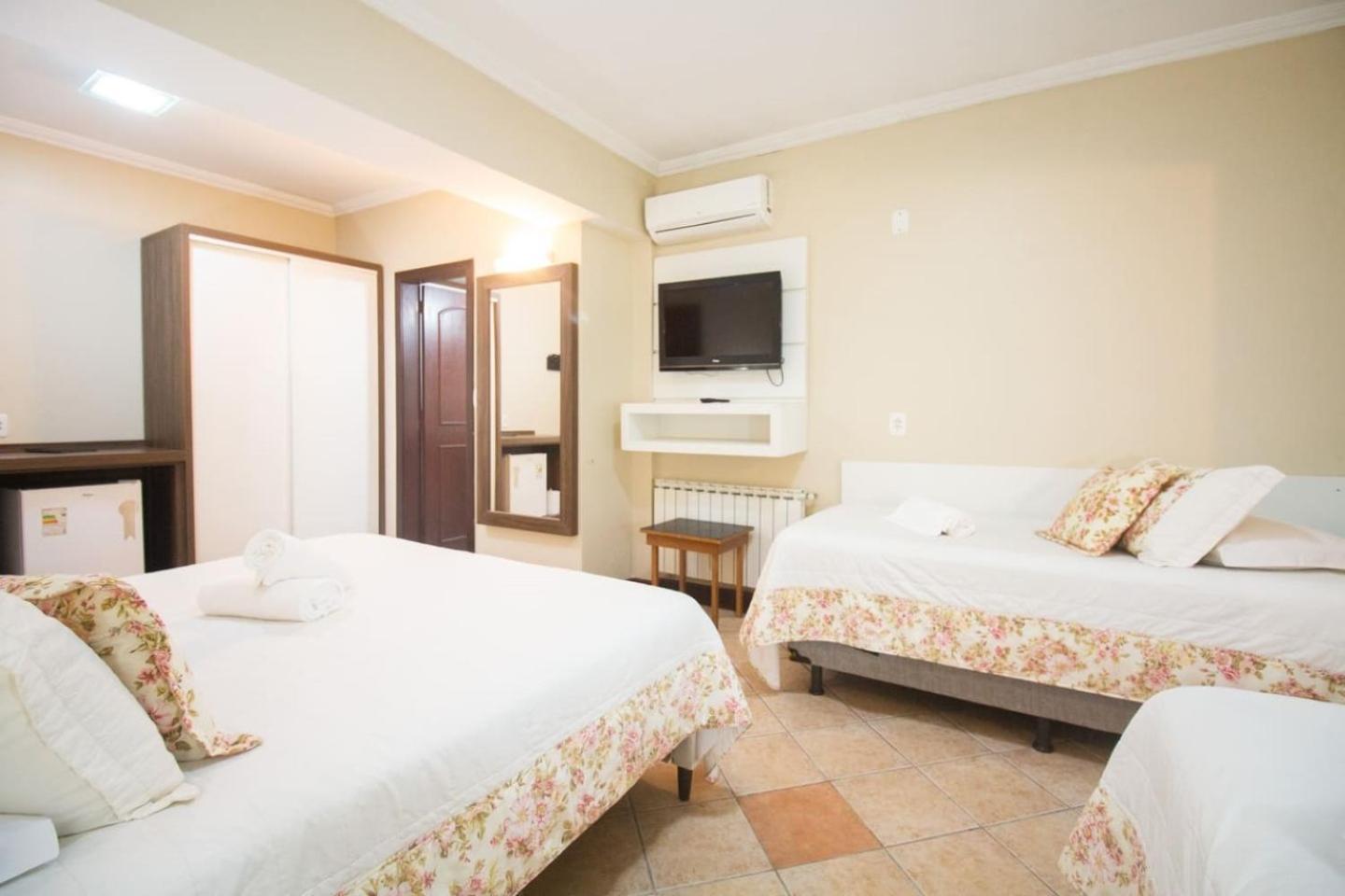 Hotel Pousada Do Bosque 卡内拉 外观 照片