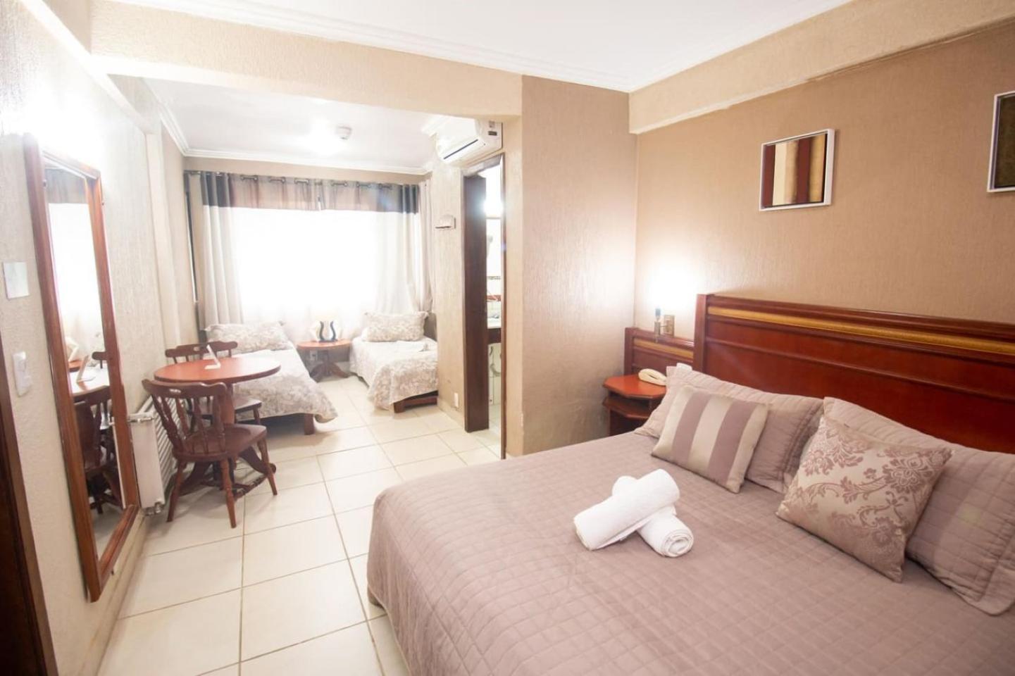 Hotel Pousada Do Bosque 卡内拉 外观 照片