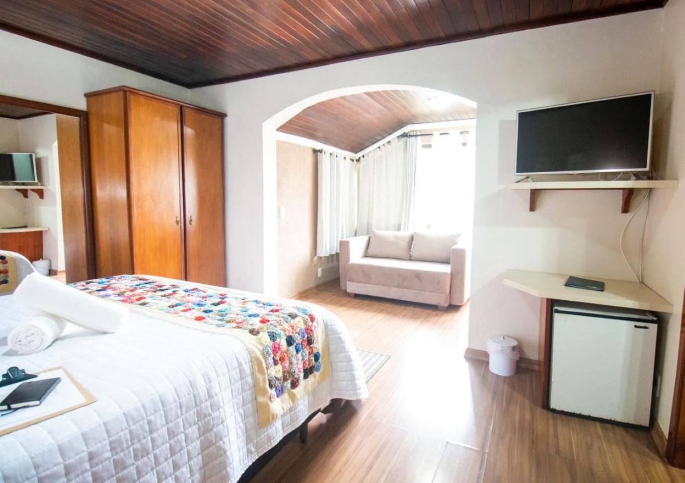 Hotel Pousada Do Bosque 卡内拉 外观 照片